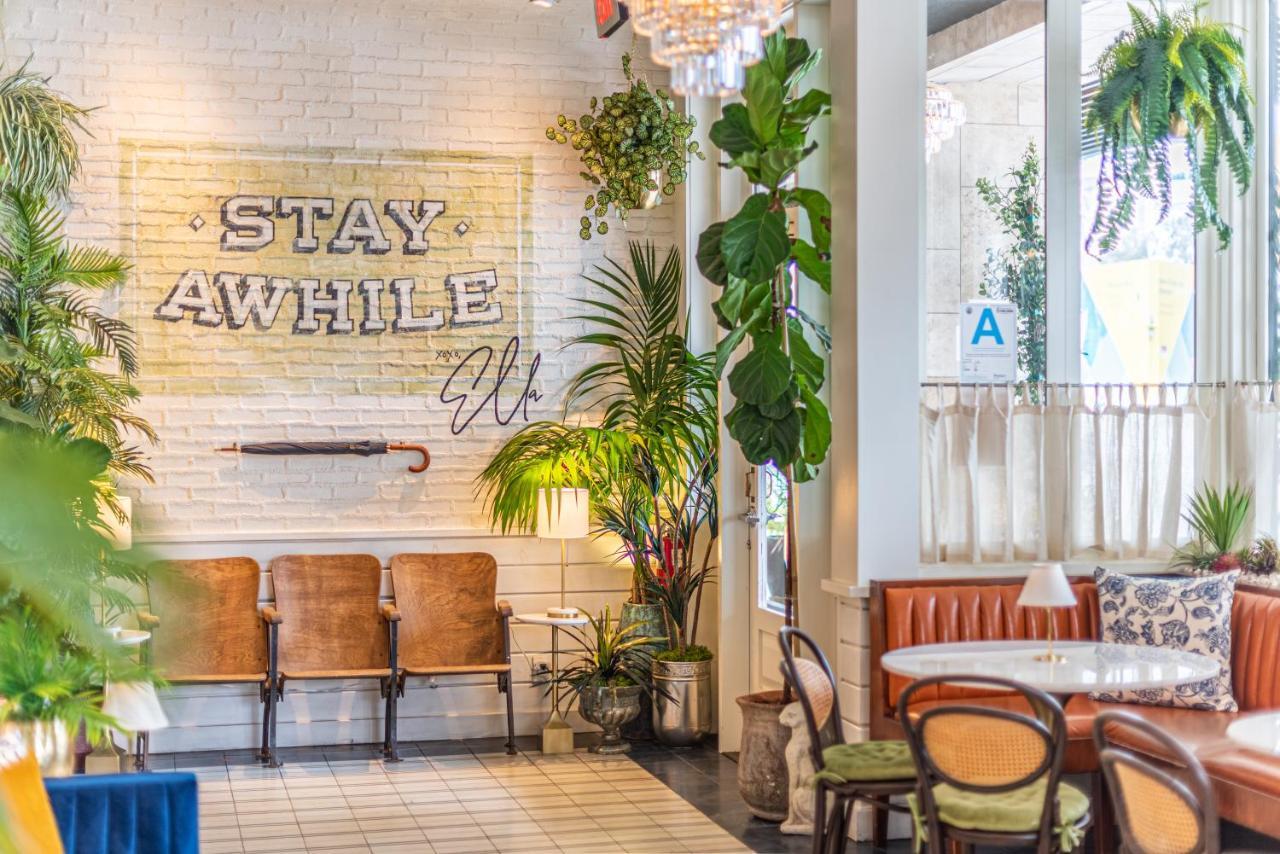 Hotel Sixty