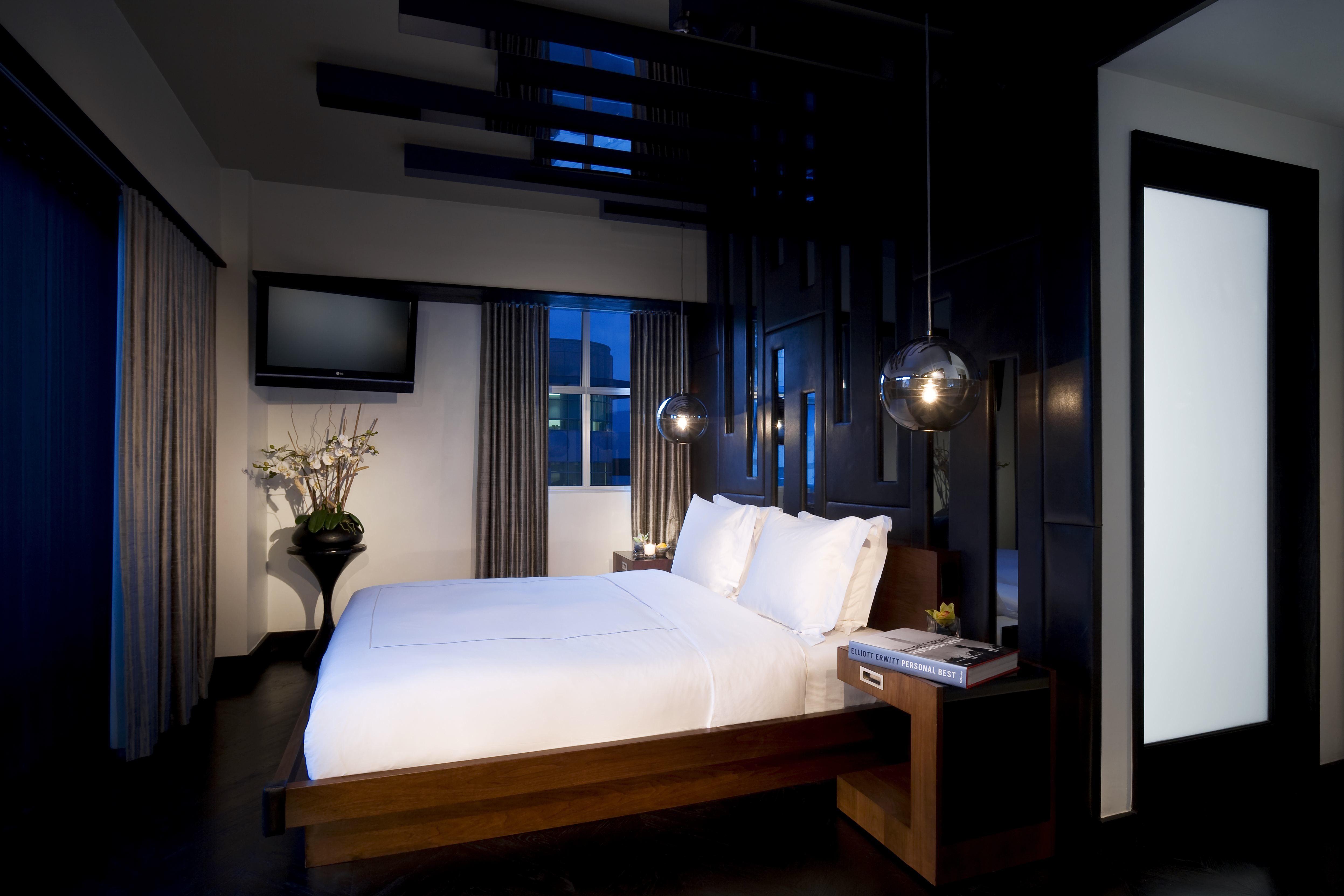 Sixty Hotel 4*